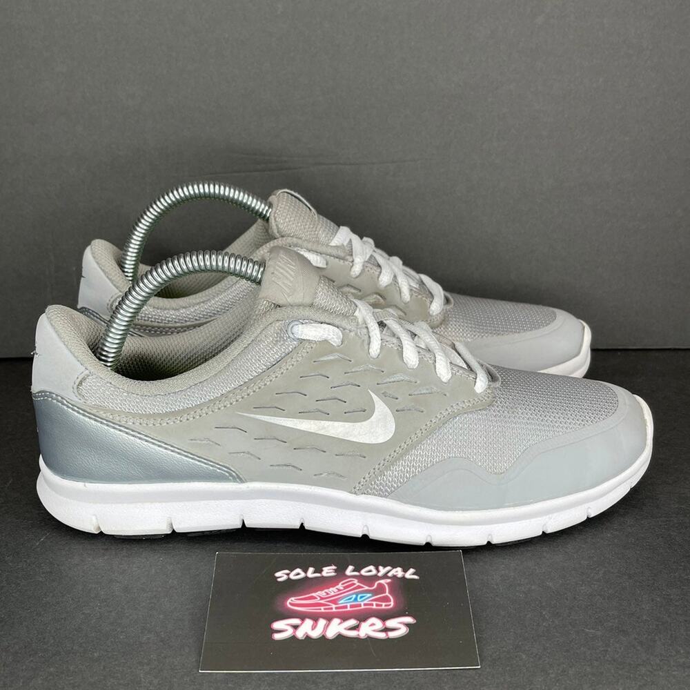 Nike Women's Athletic Sneakers Gray White